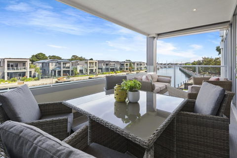 MARINA VIEW - Accommodation Mermaid Beach 1