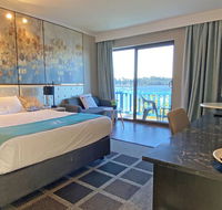 Mariners on the Waterfront - Accommodation Mermaid Beach