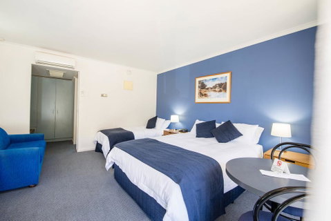 MAS Country Riverboat Lodge Motor Inn - Accommodation Mermaid Beach 3
