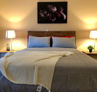Massive Home 7 mins to City - Accommodation Mermaid Beach