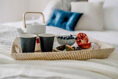 MAVI BEACH HOUSE - Beachfront, Wifi, Views - Accommodation Mermaid Beach 1