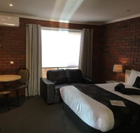 Melton Motor Inn and Apartments - Accommodation Mermaid Beach