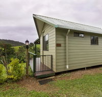 Mena Creek Flower House - Accommodation Mermaid Beach