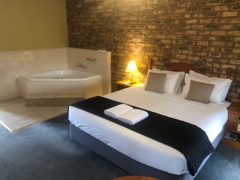 Mercure Port Of Echuca - Accommodation Mermaid Beach 1
