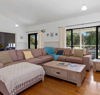 MERMAIDS ON MARENGO - large home with wifi - Accommodation Mermaid Beach