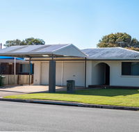 Michael Street 39 Golden Beach - Accommodation Mermaid Beach