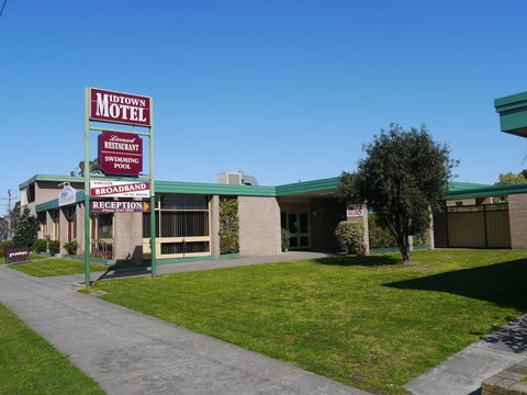 Midtown Motor Inn - Accommodation Mermaid Beach 2