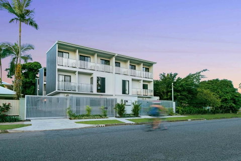MiHaven Student Living - Student Accommodation - Accommodation Mermaid Beach 0