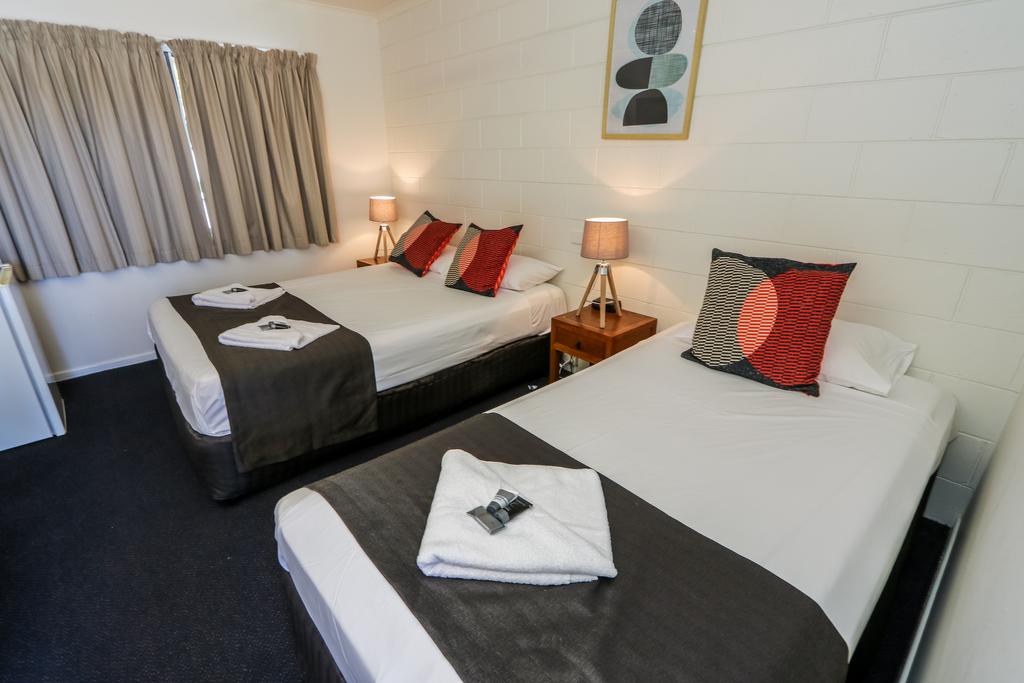 Miriam Vale QLD Accommodation Mermaid Beach