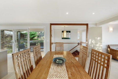 Mitchell Pde 118 Mollymook - Accommodation Mermaid Beach 1