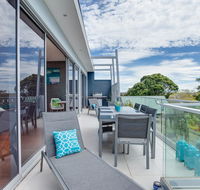 Modern McCrae Beauty - Accommodation Mermaid Beach