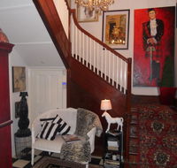 Montrose House - Accommodation Mermaid Beach
