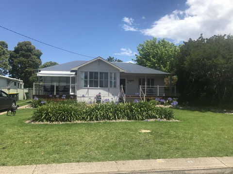 Moruya Holiday House - Accommodation Mermaid Beach 1