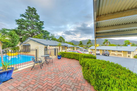 Motel Grande - Accommodation Mermaid Beach 2