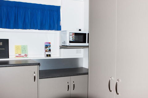 Motel Myall - Accommodation Mermaid Beach 2