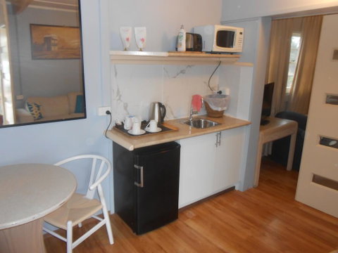 Mount View Motel - Accommodation Mermaid Beach 3