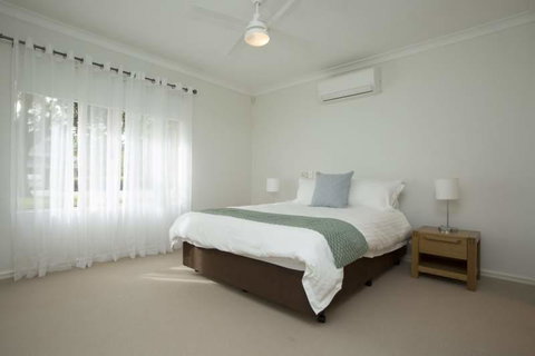 Mt Pleasant Short Stay - Accommodation Mermaid Beach 0