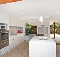 Mudjimba Sands Mudjimba Pet Friendly BOND 500 LINEN INCLUDED WIFI - Accommodation Mermaid Beach