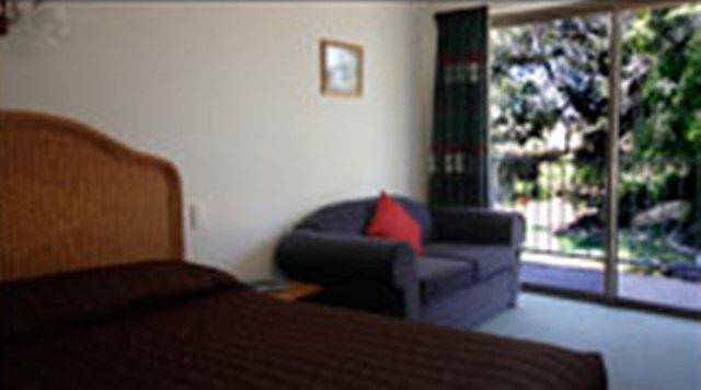 Manyung QLD Accommodation Mermaid Beach