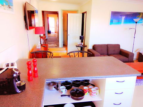 Forrest St Apartments - Accommodation Mermaid Beach 9