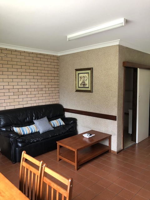 Augusta Escape Holiday Units - Accommodation Mermaid Beach 9
