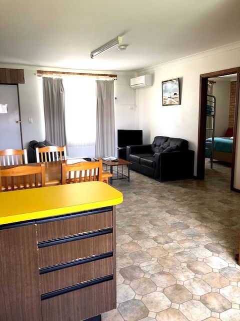 Augusta Escape Holiday Units - Accommodation Mermaid Beach 21
