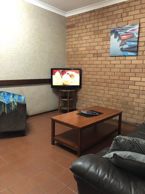 Augusta Escape Holiday Units - Accommodation Mermaid Beach 13