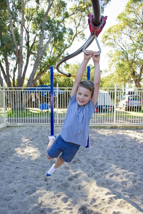 Discovery Parks - Woodman Point - Accommodation Mermaid Beach 33