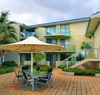 Scarborough Beach Front Resort - Shell Ten - Accommodation Mermaid Beach