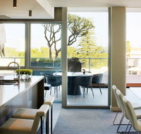Claremont Quarter Luxury Apartment - Accommodation Mermaid Beach