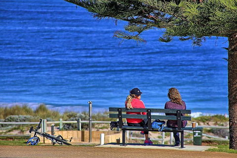 Beachfront @ Scarbs - Accommodation Mermaid Beach 15