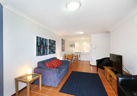 Beachfront @ Scarbs - Accommodation Mermaid Beach 6