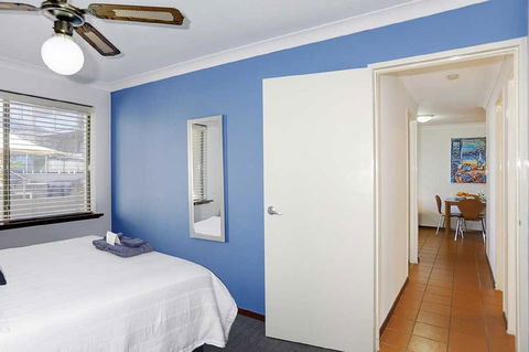 Beachfront @ Scarbs - Accommodation Mermaid Beach 3