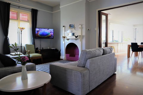 Fremantle Heritage Home For You To Enjoy! - Accommodation Mermaid Beach 17