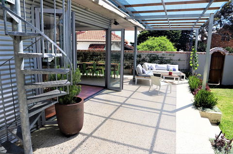Fremantle Heritage Home For You To Enjoy! - Accommodation Mermaid Beach 10