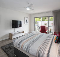 Churchill Studios - Accommodation Mermaid Beach