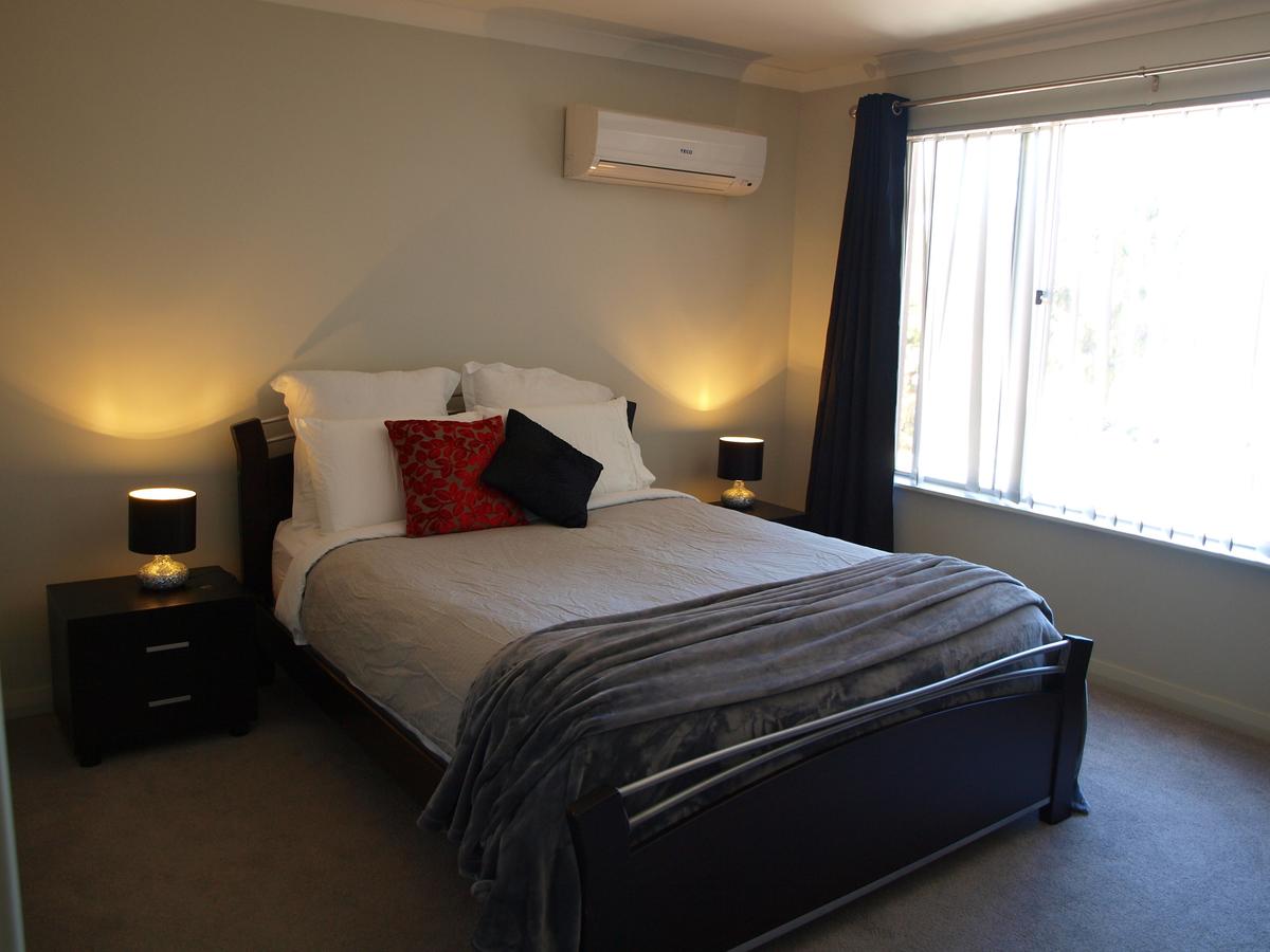  Accommodation Mermaid Beach