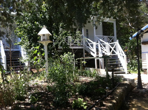 Applegate Lane Chalet - Accommodation Mermaid Beach 15