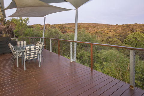 12/26 Yallingup Beach Road - Accommodation Mermaid Beach 16