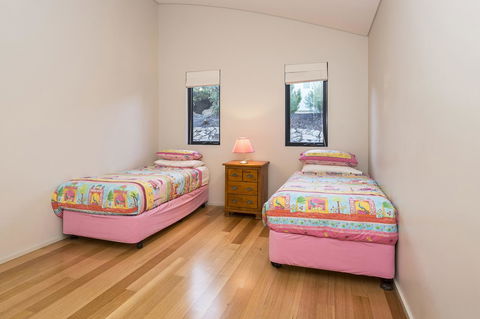 12/26 Yallingup Beach Road - Accommodation Mermaid Beach 8