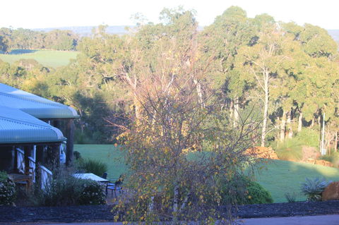 The Farmhouse - Accommodation Mermaid Beach 17