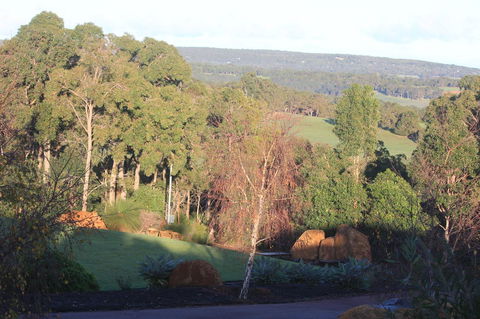 The Farmhouse - Accommodation Mermaid Beach 11