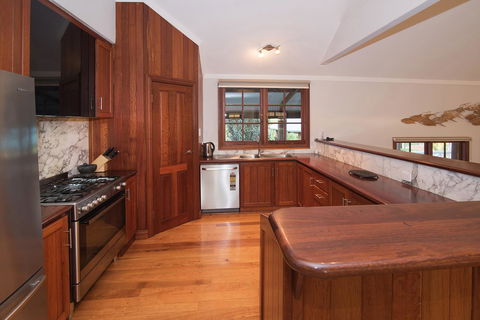 The Farmhouse - Accommodation Mermaid Beach 22