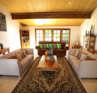 Nivalis Bed And Breakfast - Accommodation Mermaid Beach