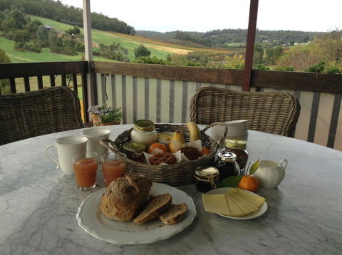 Bickley Valley Cottage - Accommodation Mermaid Beach 8