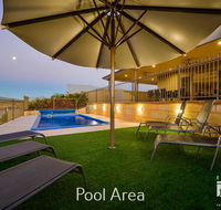 7 Kestrel Place - PRIVATE JETTY  POOL - Accommodation Mermaid Beach