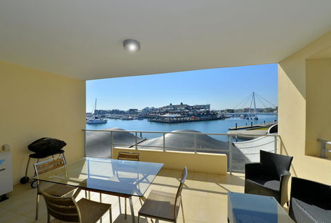 Dolphin Quay Apartments - Accommodation Mermaid Beach 8