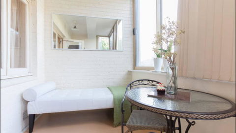 Broadway Apartments - Accommodation Mermaid Beach 22