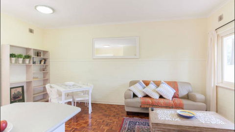 Broadway Apartments - Accommodation Mermaid Beach 13