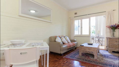 Broadway Apartments - Accommodation Mermaid Beach 17